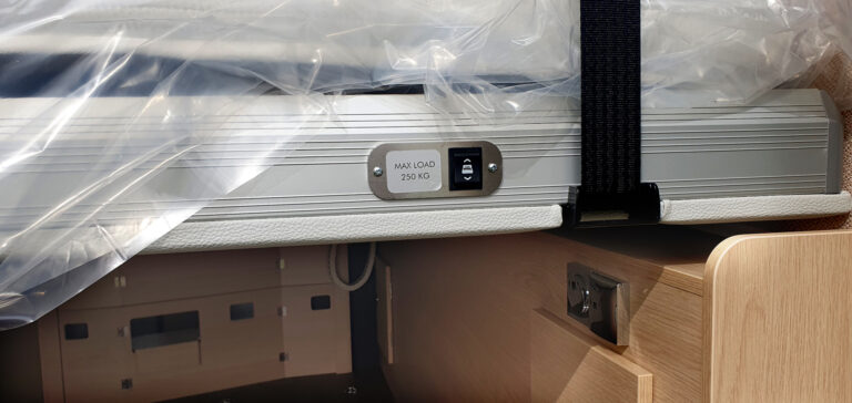 Autostar_Van_V630G_Pop_Up_24