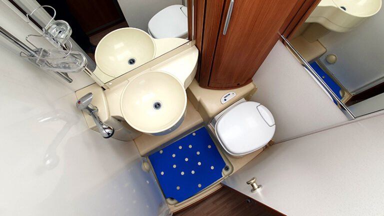 Camper_Usato_Modena_Meglioli_Hymer_Eriba_Van_Semi_Integrale_Semintegrale_Occasione_Ford_Transit (25)