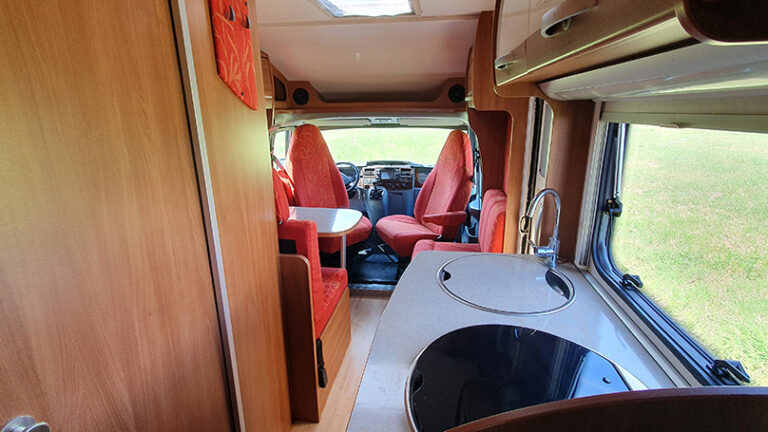 Camper_Usato_Modena_Meglioli_Hymer_Eriba_Van_Semi_Integrale_Semintegrale_Occasione_Ford_Transit (39)