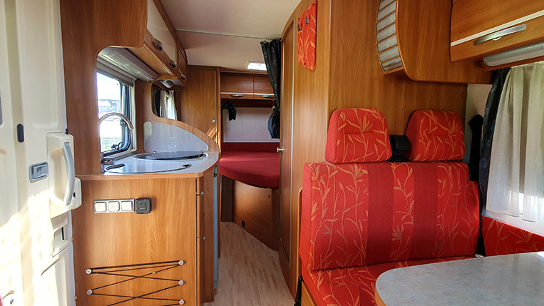 Camper_Usato_Modena_Meglioli_Hymer_Eriba_Van_Semi_Integrale_Semintegrale_Occasione_Ford_Transit (41)