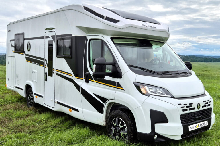 Camper-Nuovo-Meglioli-Modena-Benimar-Mileo-M297-Semintegrale-Fiat-Ducato- (1) - Copia