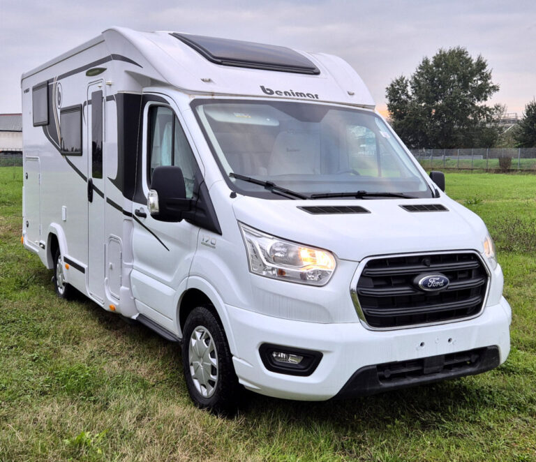 Camper-Nuovo-Meglioli-modena-Benimar-Yrteo-861-Semintegrale-Semi integrale-Ford-Transit (10)