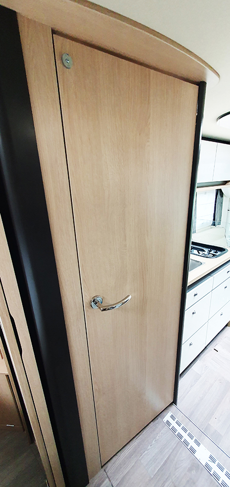 Camper_Meglioli_Autostar_Prestige_I730LC_Nuovo_Motorhome_Modena_Pronta_Consegna_Occasione_ (24)