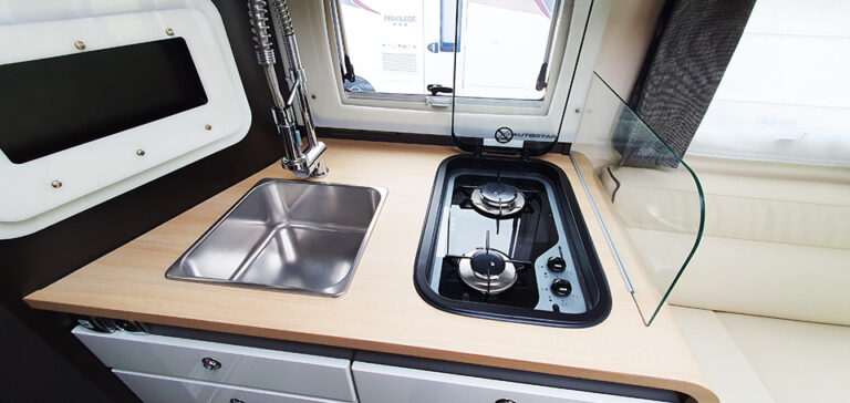 Camper_Meglioli_Autostar_Prestige_I730LC_Nuovo_Motorhome_Modena_Pronta_Consegna_Occasione_ (30)
