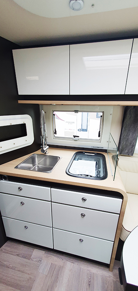 Camper_Meglioli_Autostar_Prestige_I730LC_Nuovo_Motorhome_Modena_Pronta_Consegna_Occasione_ (31)