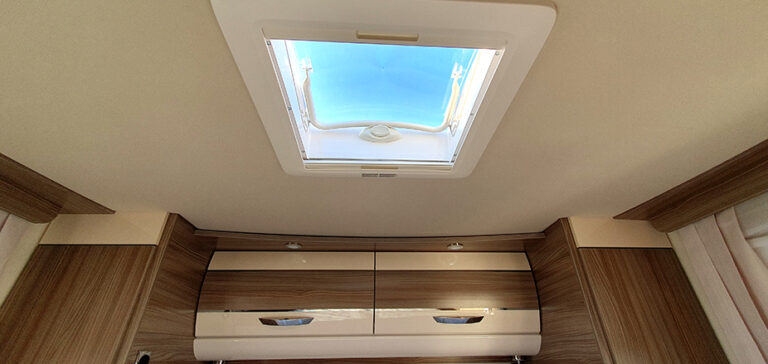 Camper_Nuovo_Autostar_Meglioli_Modena_Motorhome_Passion_I730LCA_integrale_Ducato_Fiat (10)