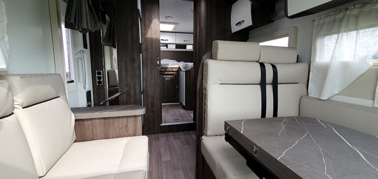 Camper_Nuovo_Modena_Meglioli_Benimar_Tessoro_T_463_Semi_Integrale_Semintegrale_Special_Edition_170_Cavalli_Cv_Ford_Peugeot (37)