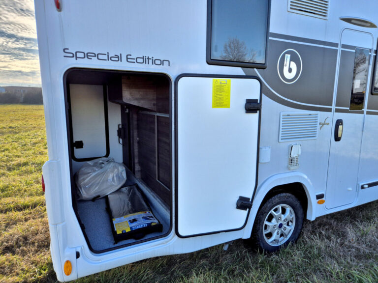 Camper-Nuovo-Meglioli-Modena-Benimar-Tessoro-T488-Semintegrale-Ford-Full optional-Special-Edition (7)