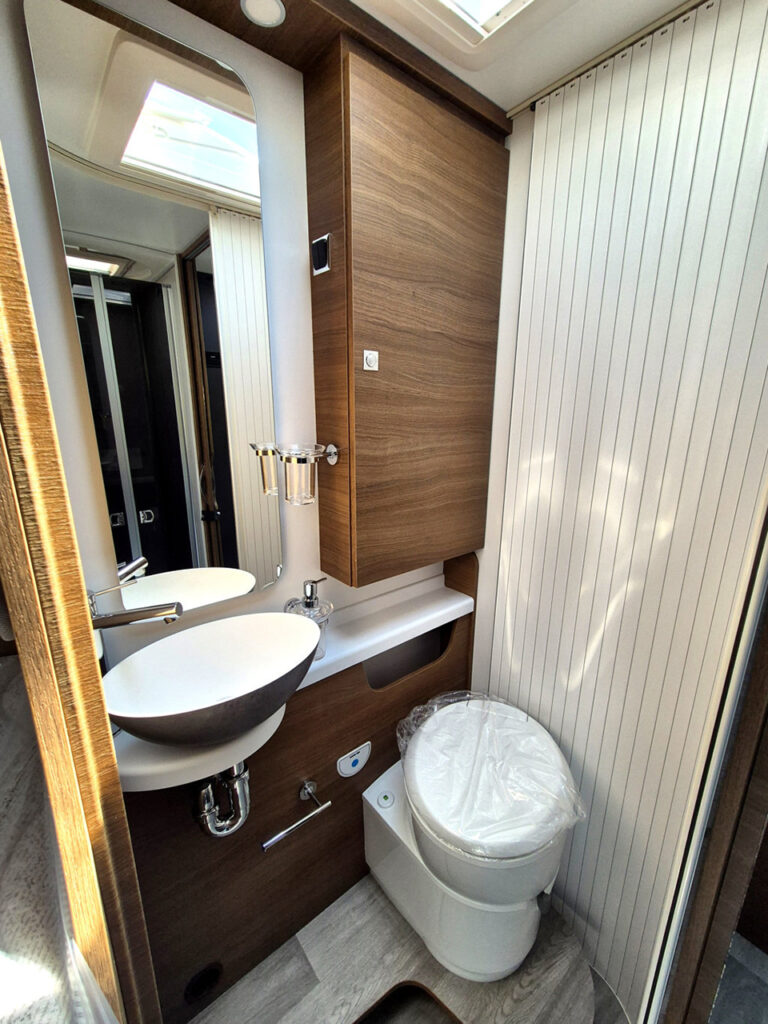 Benimar Mileo M263 - G-D-T (35)