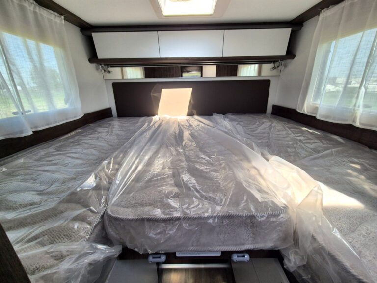 Camper-Nuovo-Meglioli-Modena-Semintegrale-Benimar-Tessoro-T463-Ford-Transit (37)