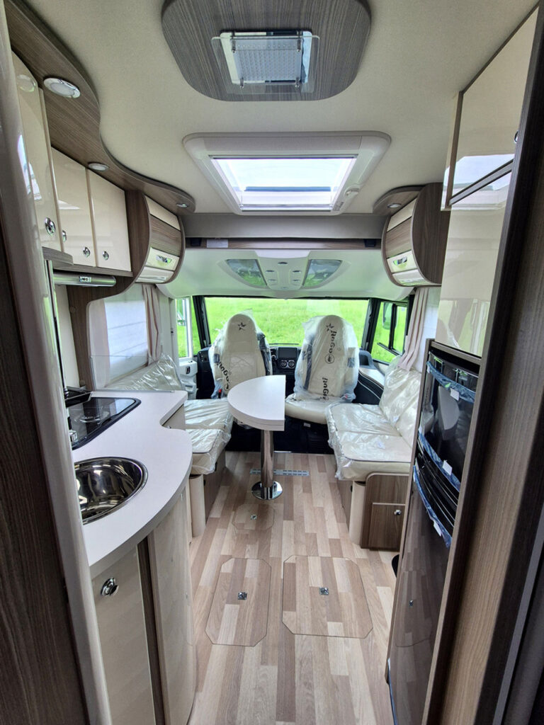 Camper-Nuovo-Meglioli-Modena-Autostar-Passion-I760LC-Fiat-Ducato (10)