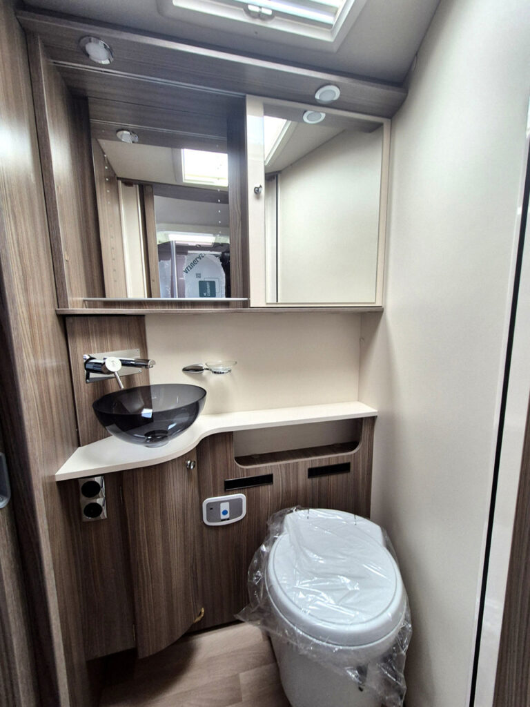 Camper-Nuovo-Meglioli-Modena-Autostar-Passion-I760LC-Fiat-Ducato (32)