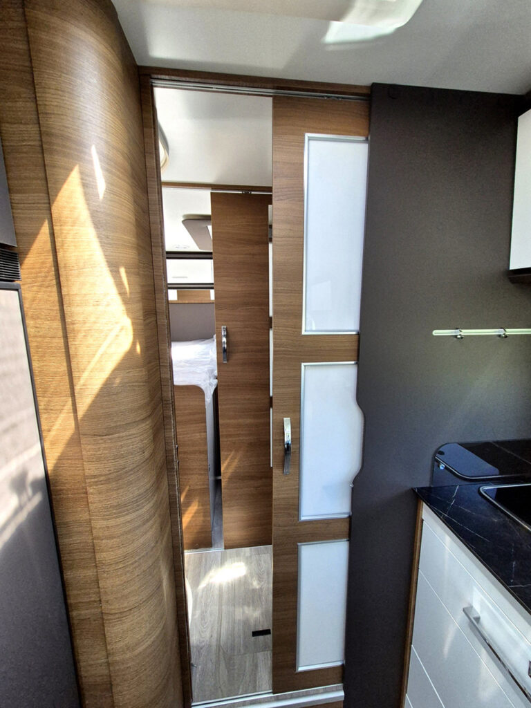 Camper-Nuovo-Meglioli-Modena-Benimar-Mileo-M268-Fiat-Ducato (27)