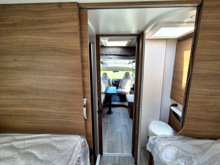 Camper-Nuovo-Meglioli-Modena-Benimar-Mileo-M268-Fiat-Ducato (4)