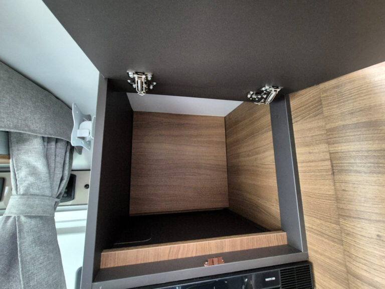 Camper-Nuovo-Meglioli-Modena-Benimar-Mileo-M628-Semintegrale-Fiat-Ducato (23)