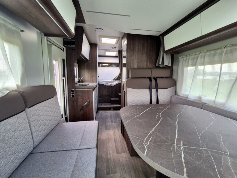 Camper-Nuovo-Meglioli-Modena-Benimar-Tessoro-T444-Semintegrale-Ford-Transit (12)