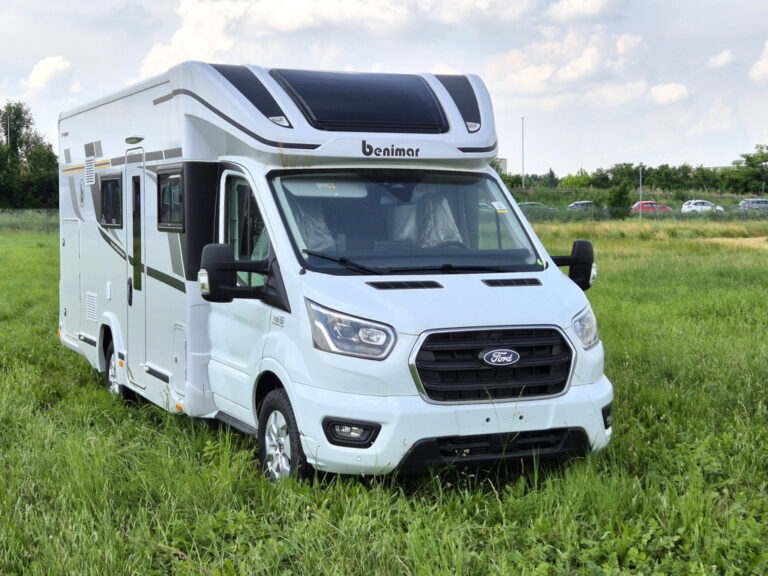 Camper-Nuovo-Meglioli-Modena-Benimar-Tessoro-T444-Semintegrale-Ford-Transit (2)