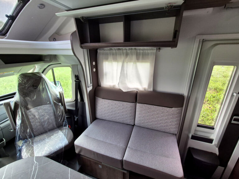 Camper-Nuovo-Meglioli-Modena-Benimar-Tessoro-T444-Semintegrale-Ford-Transit (24)