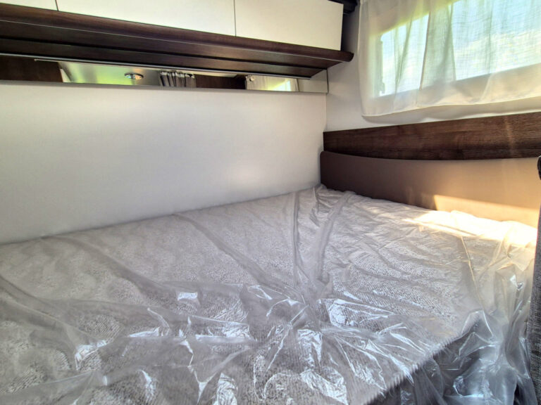 Camper-Nuovo-Meglioli-Modena-Benimar-Tessoro-T444-Semintegrale-Ford-Transit (39)