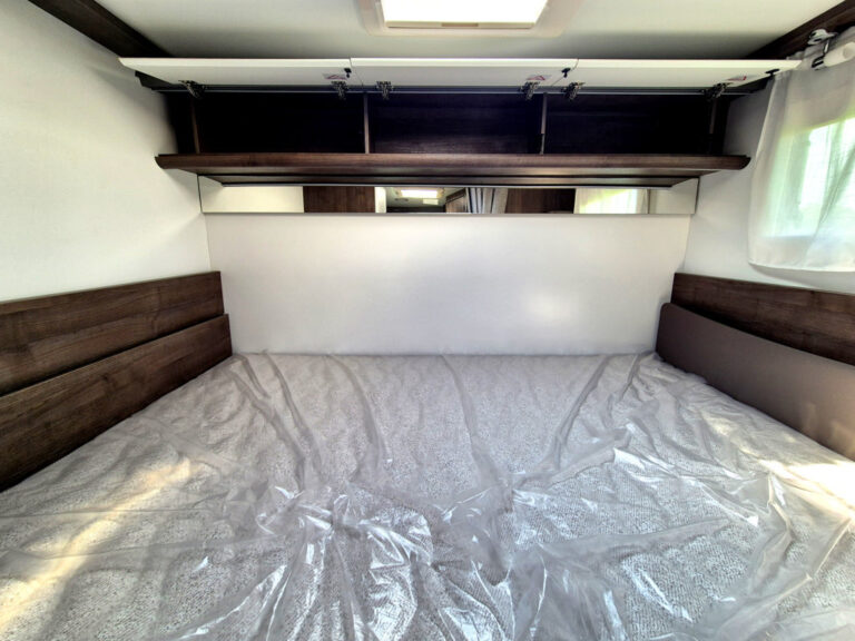 Camper-Nuovo-Meglioli-Modena-Benimar-Tessoro-T444-Semintegrale-Ford-Transit (42)