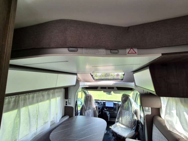 Camper-Nuovo-Meglioli-Modena-Benimar-Tessoro-T444-Semintegrale-Ford-Transit (49)