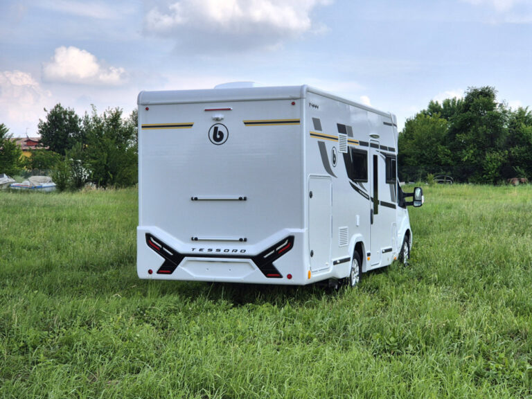 Camper-Nuovo-Meglioli-Modena-Benimar-Tessoro-T444-Semintegrale-Ford-Transit (6)