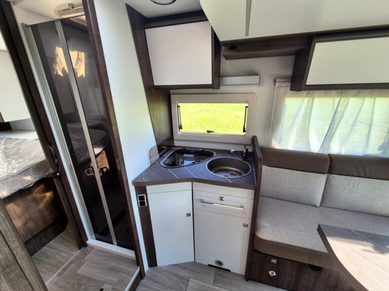 Camper-Nuovo-meglioli Modena-Benimar-Tessoro-T497-Semintegrale-Ford (23)