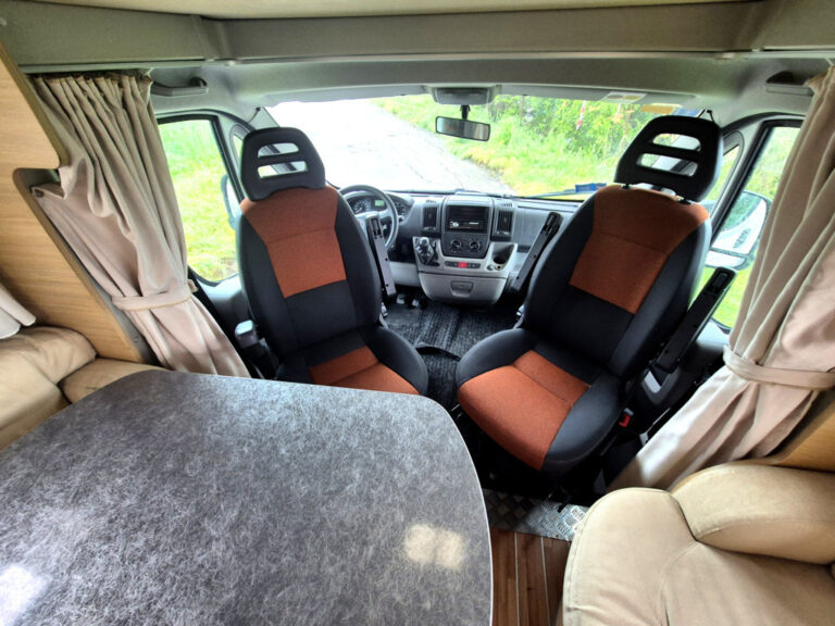 Camper-Usato-Meglioli-Modena-Mansardato-Roller Team-Pegaso Living-Fiat-Ducato (15)