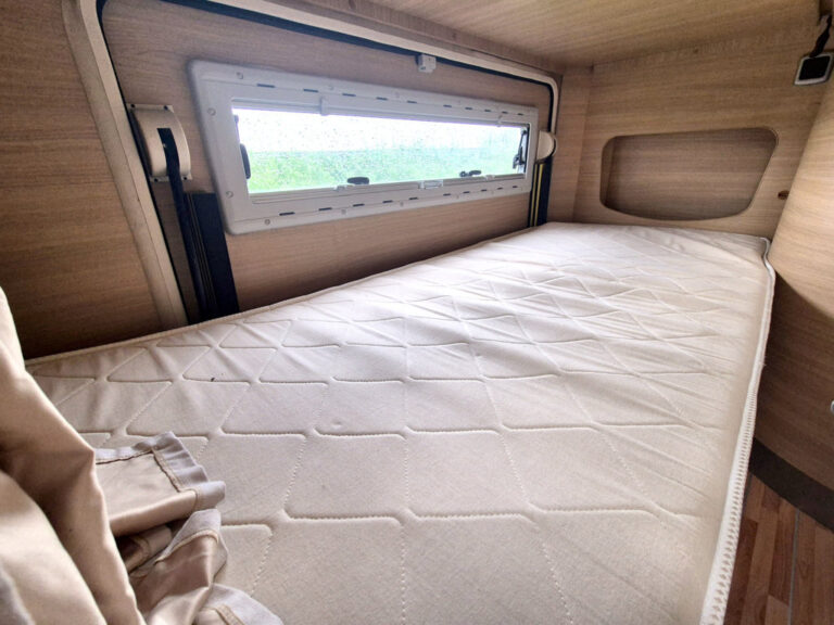Camper-Usato-Meglioli-Modena-Mansardato-Roller Team-Pegaso Living-Fiat-Ducato (42)
