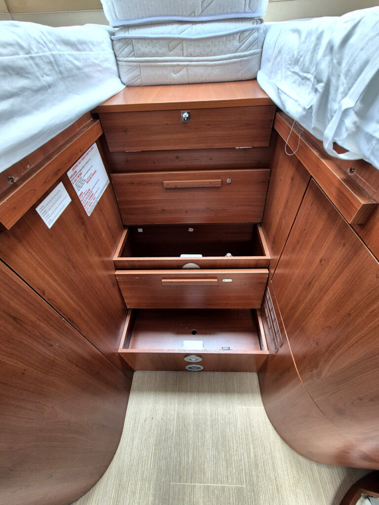 Camper-Usato-Meglioli-Modena-Mobilvetta-Motorhome-Integrale-Occasione (48)