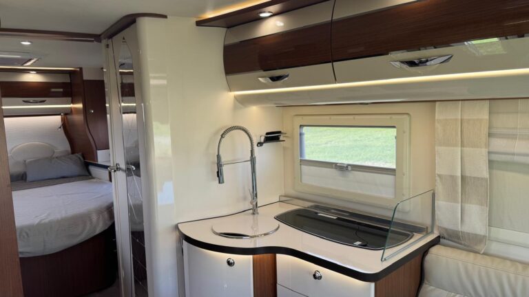 Autostar Privilege 15