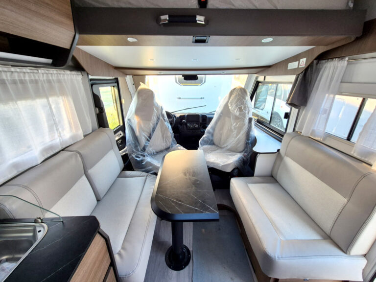 Camper-Nuovo-Meglioli-Modena-Benimar-Amphitryon-A998-Motorhome (1c)
