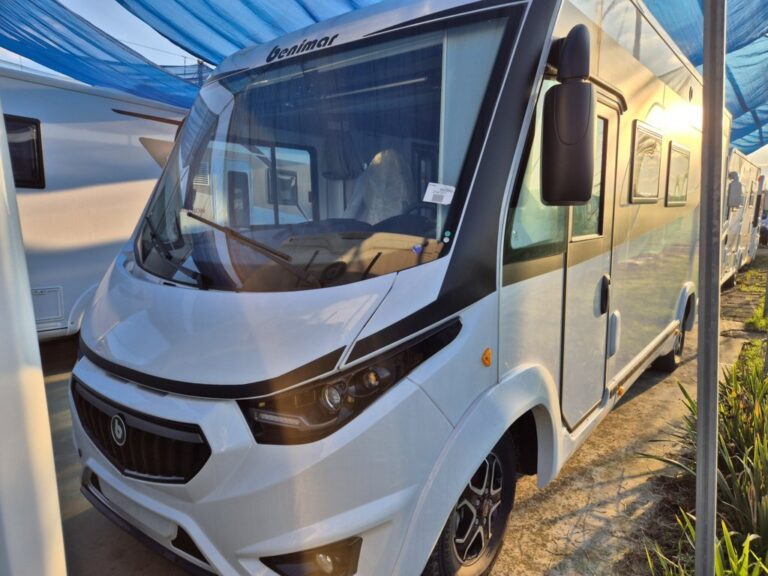 Camper-Nuovo-Meglioli-Modena-Benimar-Amphitryon-A998-Motorhome (21)