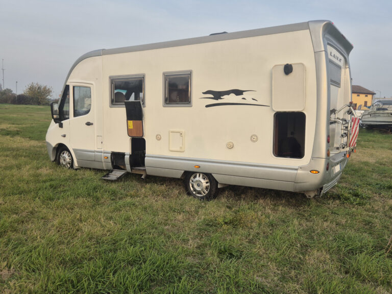 LAIKA_REXOLINE_650_4