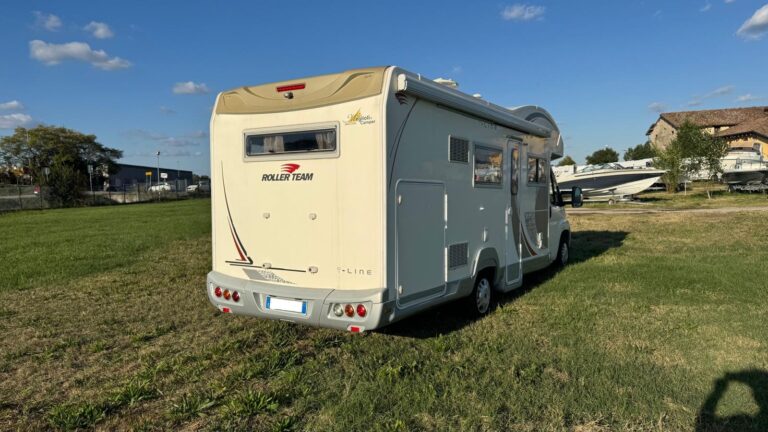 Roller Team Garage M2