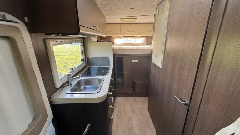 Roller Team Garage M8