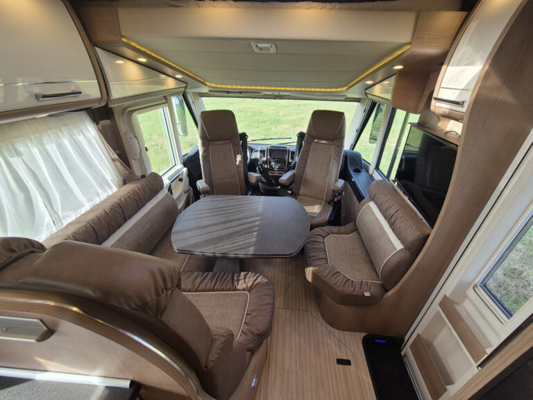 Carthago_C_Tourer_I750_11