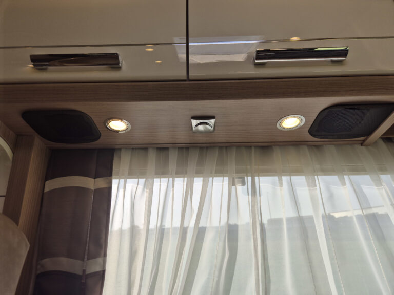 Carthago_C_Tourer_I750_25