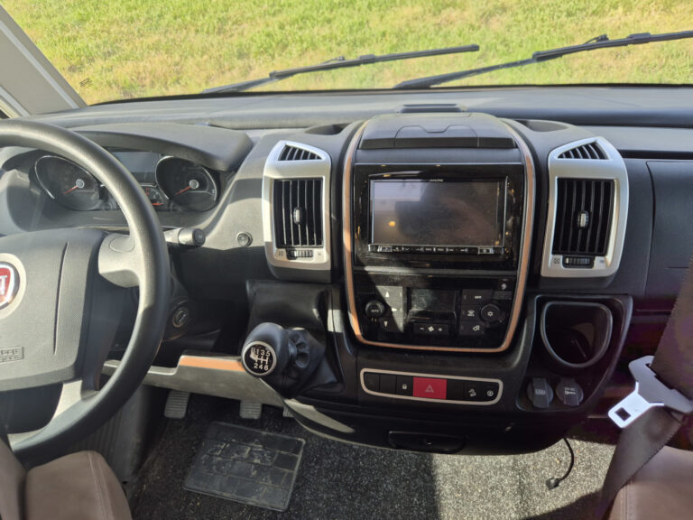 Carthago_C_Tourer_I750_26