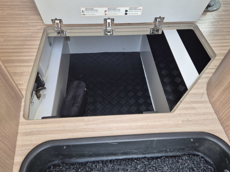 Carthago_C_Tourer_I750_29