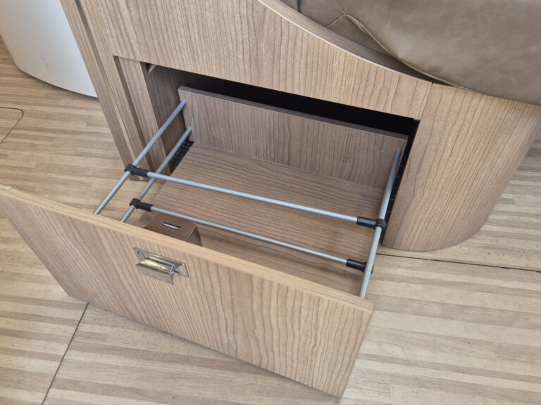 Carthago_C_Tourer_I750_30