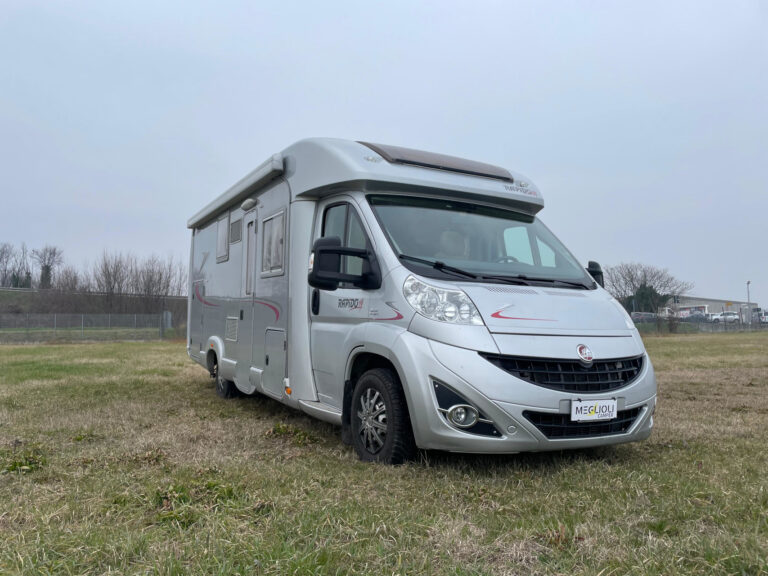 Rapido_7096 Fiat camper semintegrale garage_1