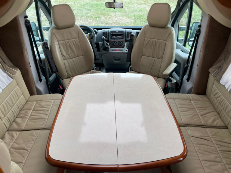 Rapido_7096 Fiat camper semintegrale garage_13