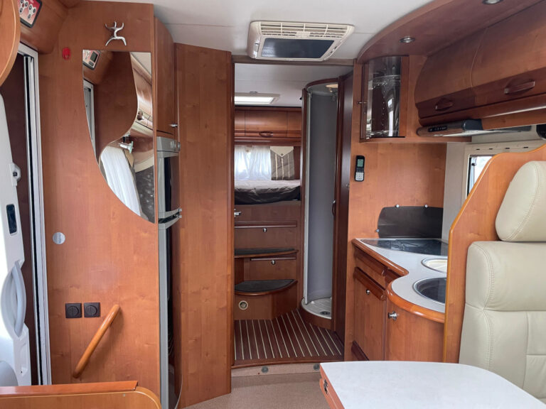 Rapido_7096 Fiat camper semintegrale garage_14