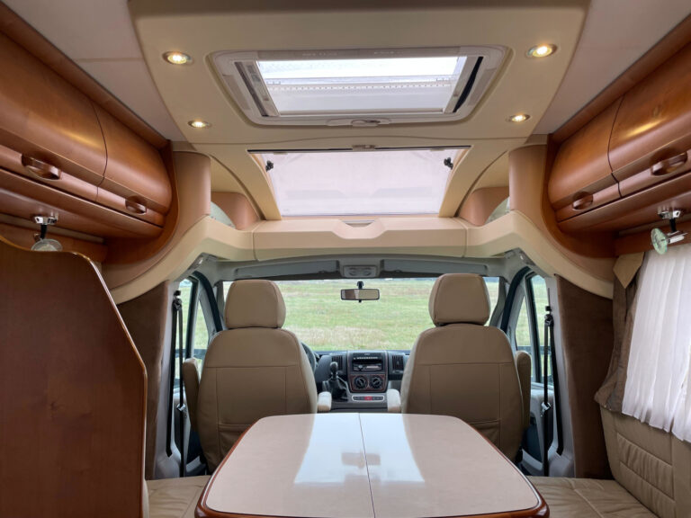 Rapido_7096 Fiat camper semintegrale garage_25