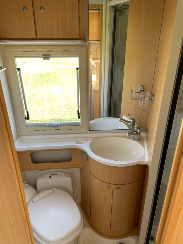 Arca_GLT_715_Mansardato_Fiat_Ducato_22