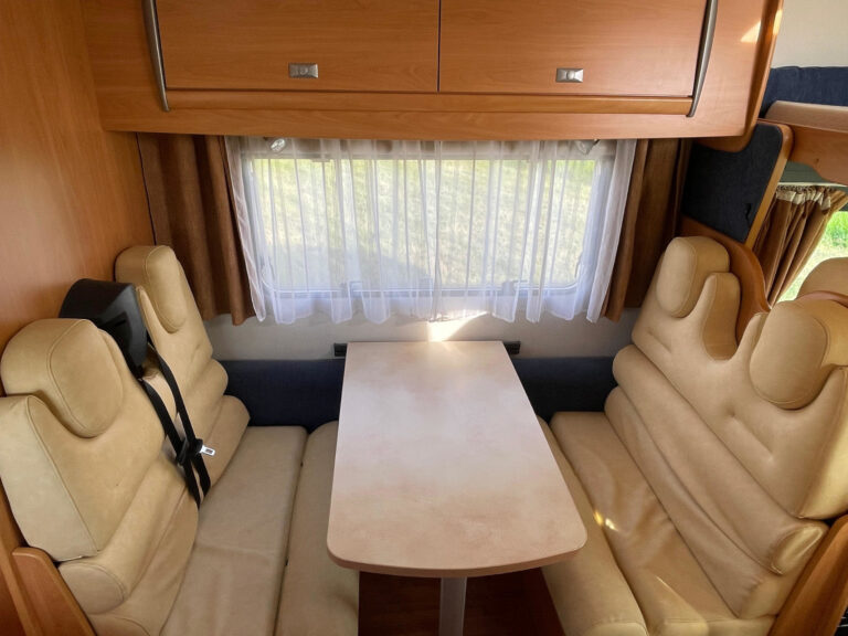 Challenger_Genesis_Ford_Mansardato_11