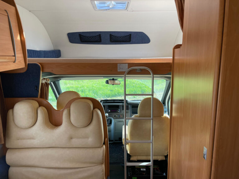 Challenger_Genesis_Ford_Mansardato_12