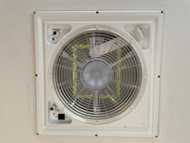 Challenger_Genesis_Ford_Mansardato_23