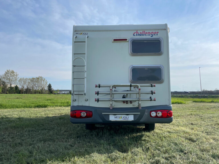 Challenger_Genesis_Ford_Mansardato_6